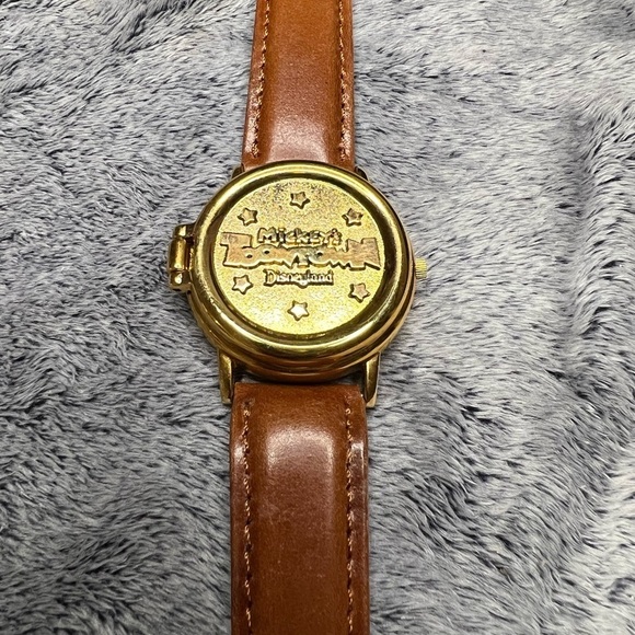 Vintage 1993 Disneyland Toontown Commemorative Pop-Up Face Watch main image 7